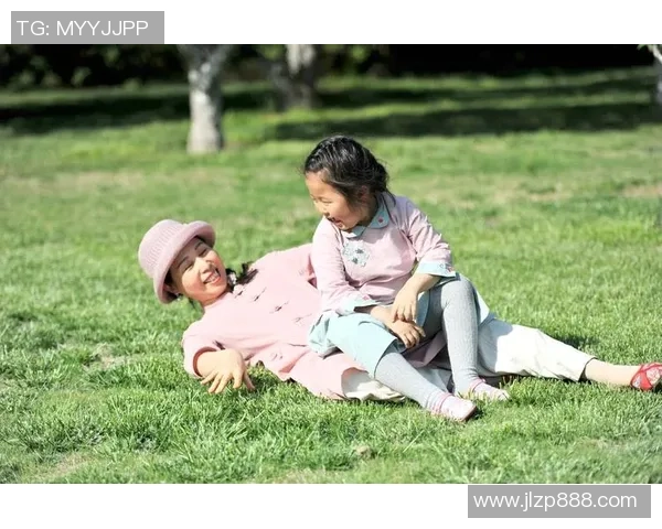 足球进球的精彩瞬间与常用术语解析让你更懂比赛魅力与激情